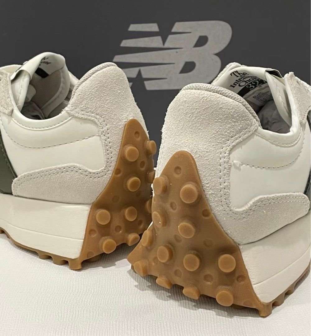 New Balance 327 Sneakers - Image 4