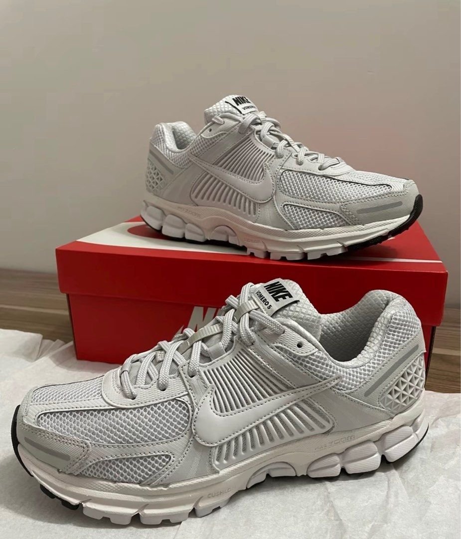 Nike Zoom Vomero 5